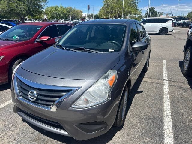 2019 NISSAN Versa