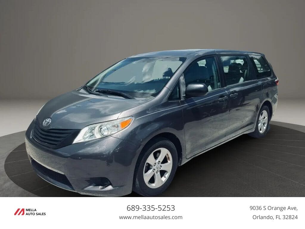 2016 TOYOTA Sienna