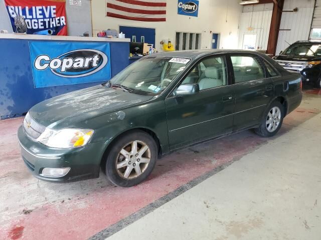 2001 TOYOTA Avalon