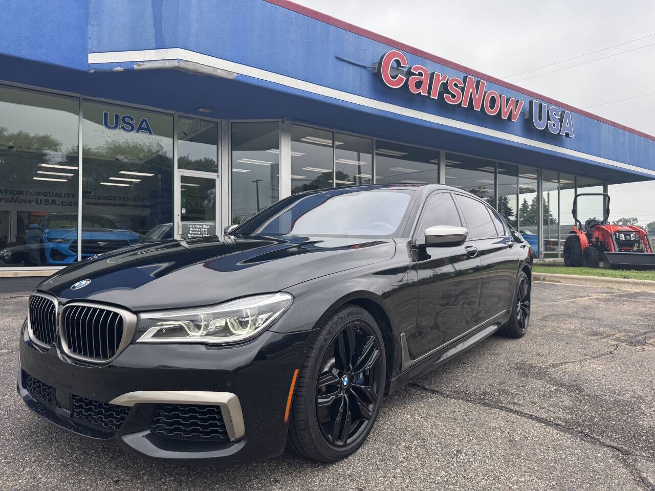 2019 BMW M7