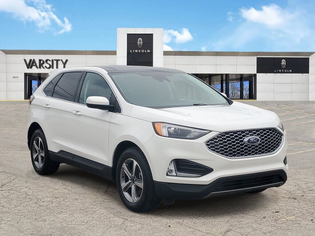 2023 FORD Edge