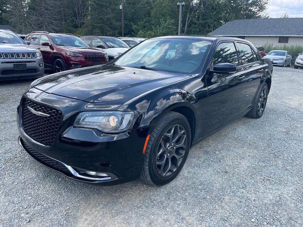 2018 CHRYSLER 300