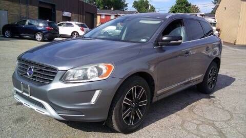 2017 VOLVO XC60