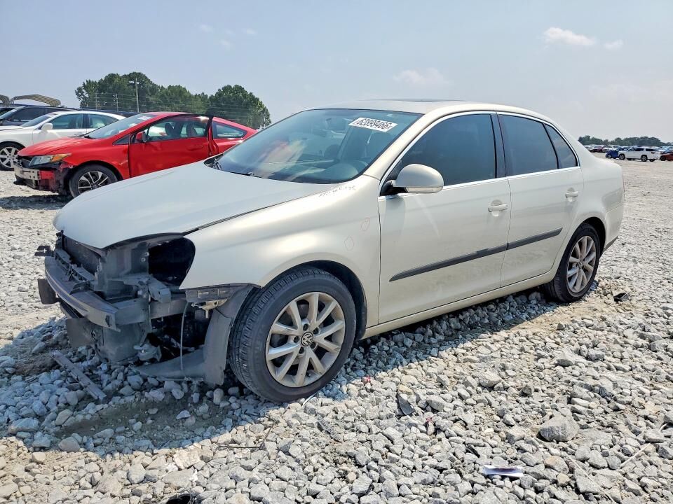 2010 VOLKSWAGEN Jetta