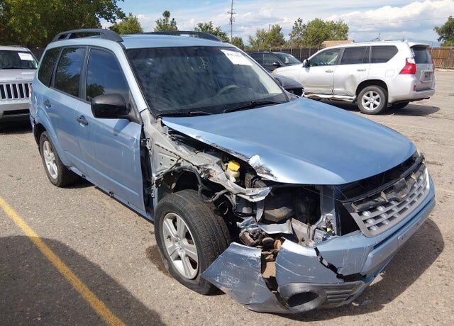 2012 SUBARU Forester