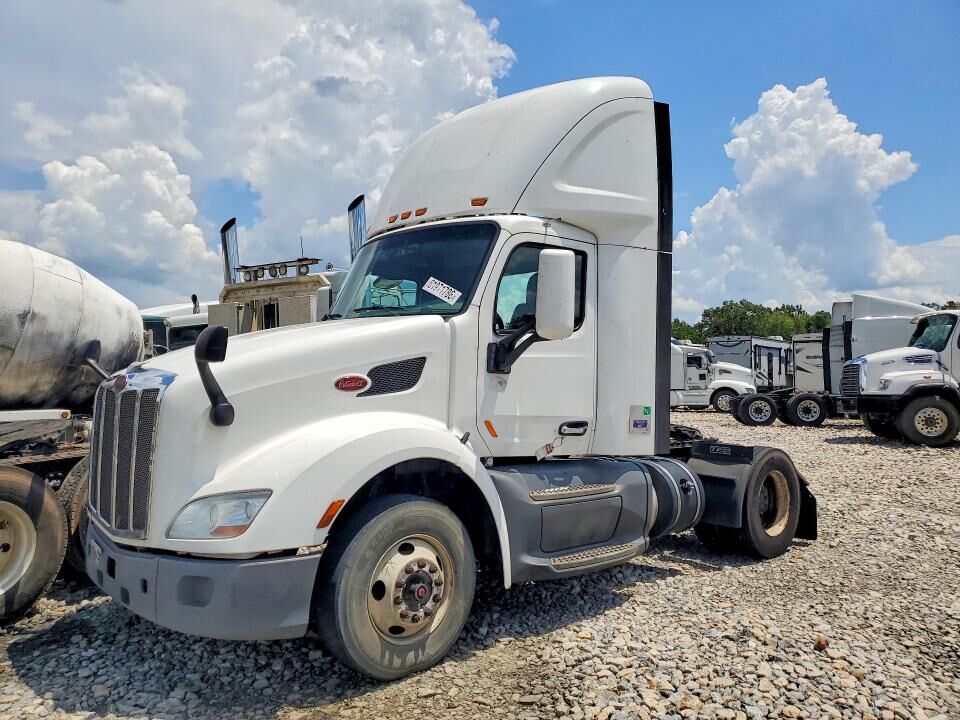 2019 PETERBILT 579