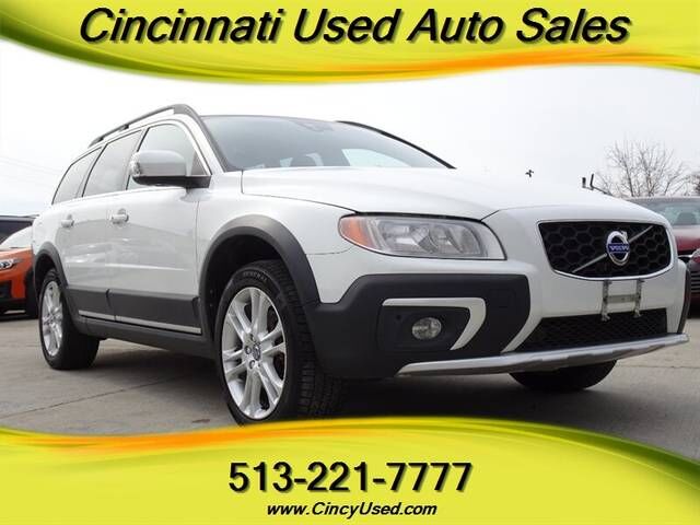 2016 VOLVO XC70