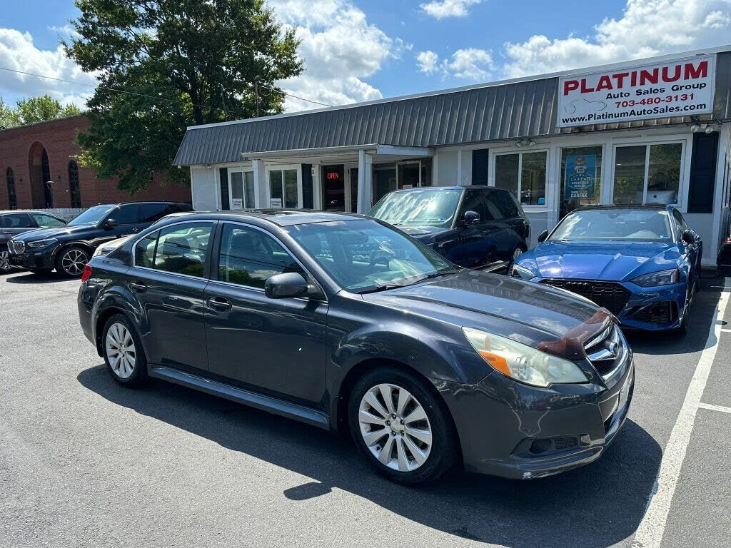 2011 SUBARU Legacy