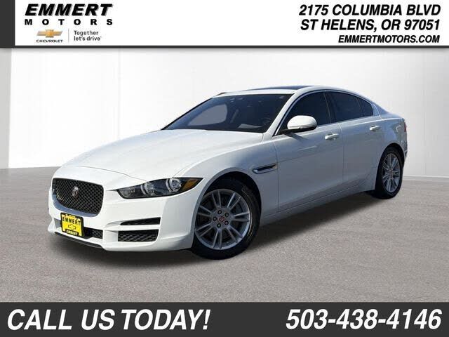 2019 JAGUAR XE