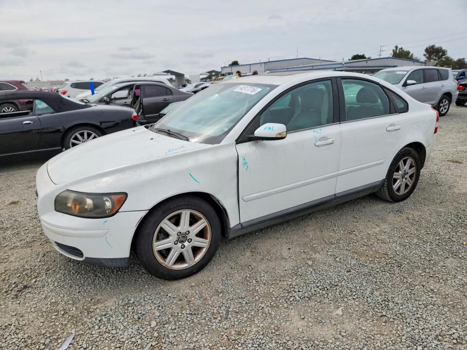 2006 VOLVO S40