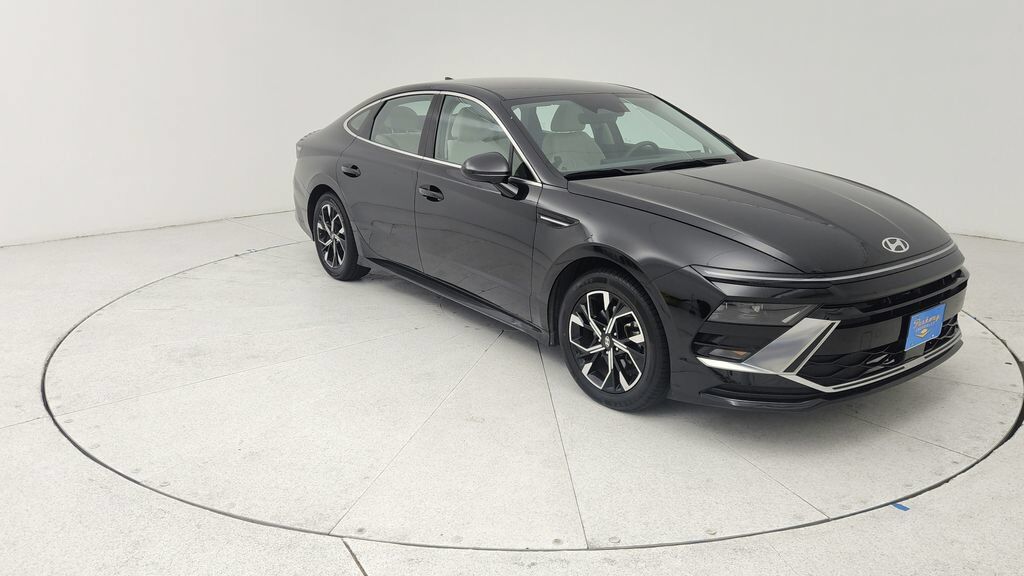 2025 HYUNDAI Sonata