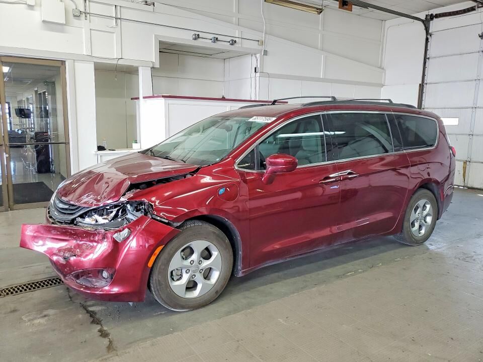 2018 CHRYSLER Pacifica