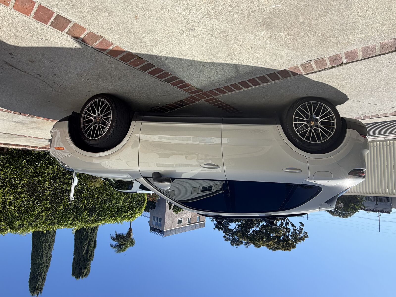 2023 PORSCHE Cayenne