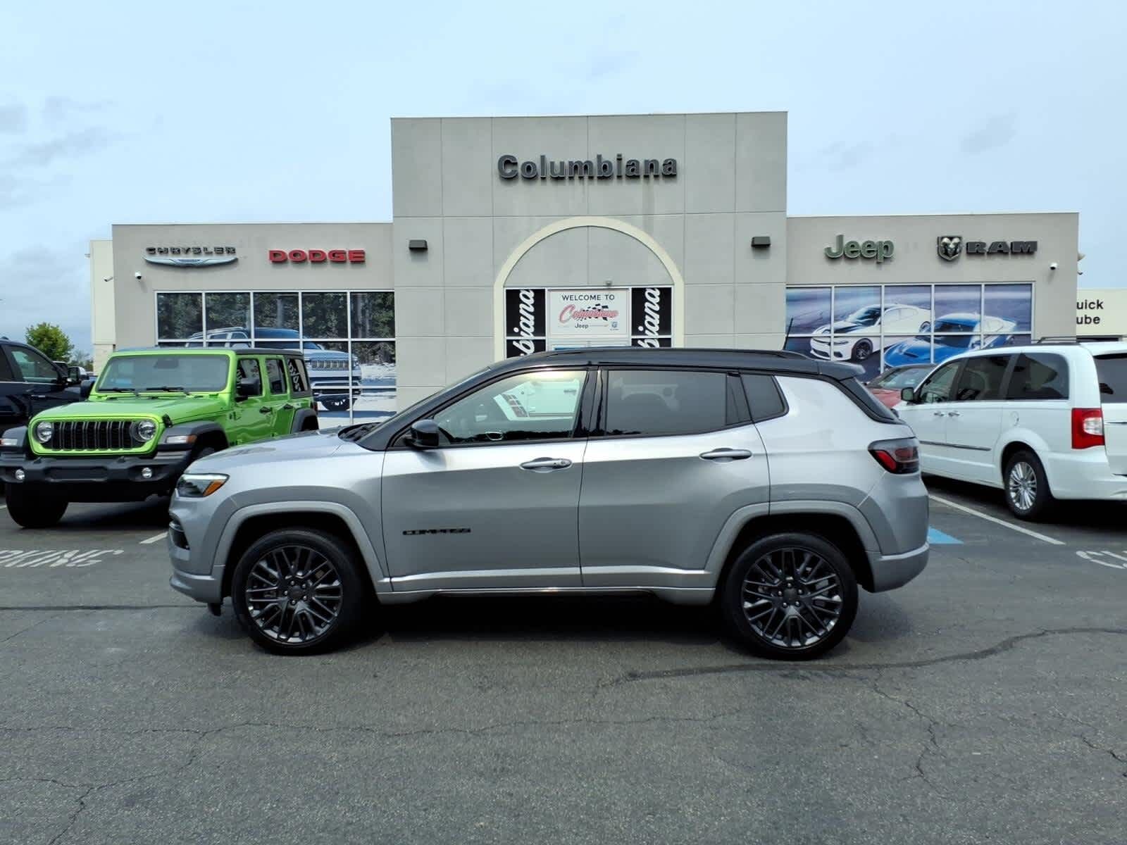2023 JEEP Compass