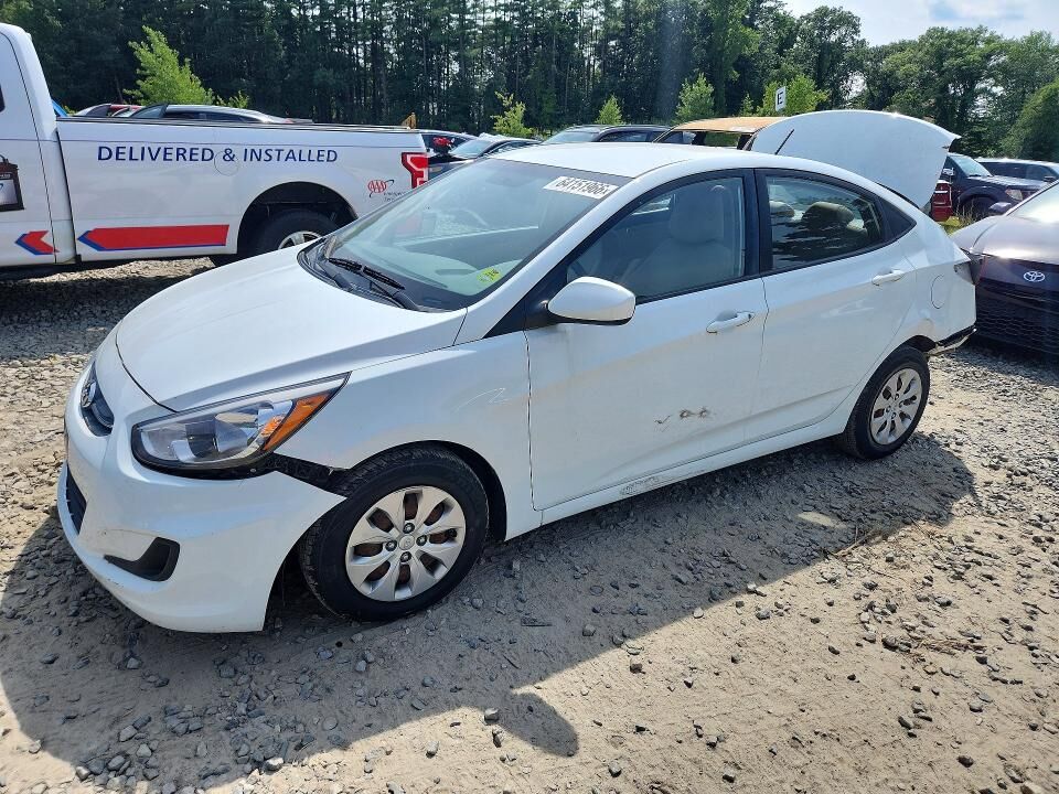 2016 HYUNDAI Accent