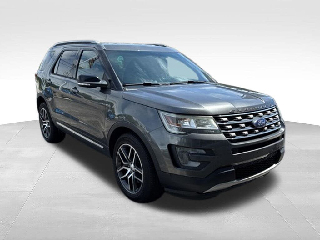 2017 FORD Explorer