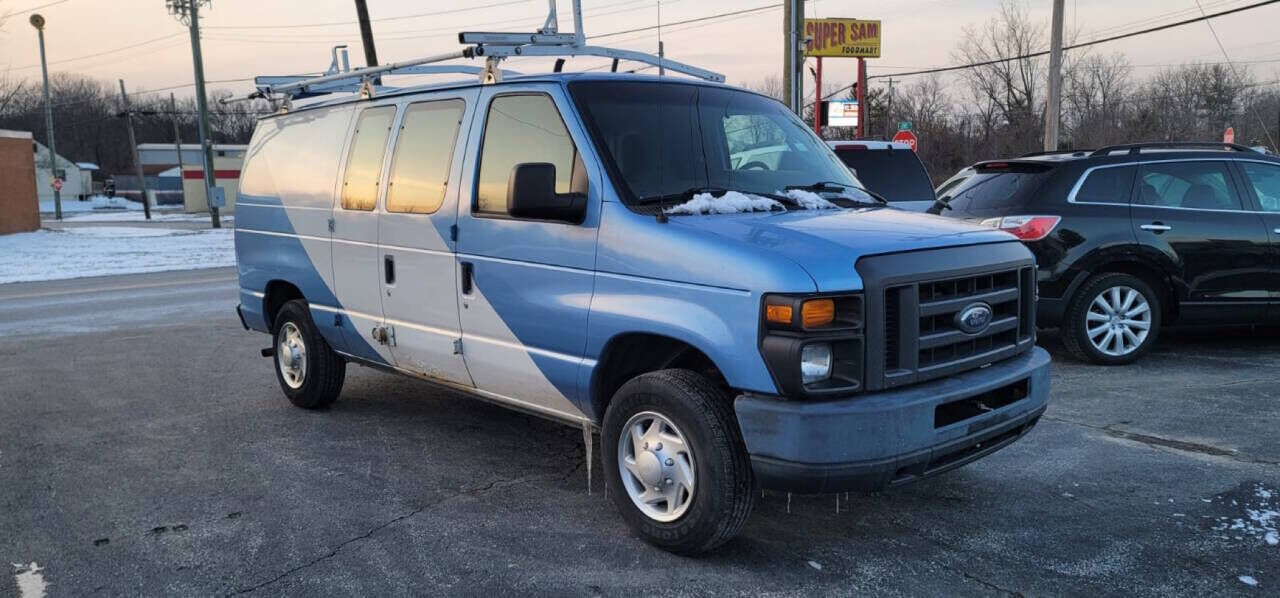 2012 FORD E-150