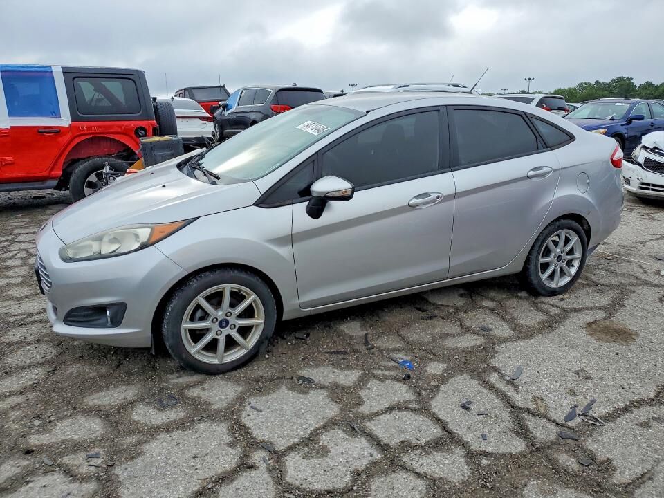 2016 FORD Fiesta