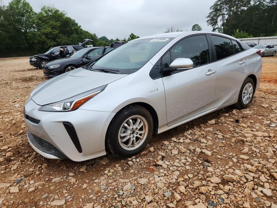 2019 TOYOTA PRIUS
