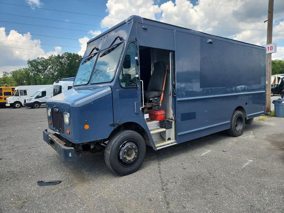 2020 FREIGHTLINER MT 45G Front Gasoline Engine Walk in Van Chassis