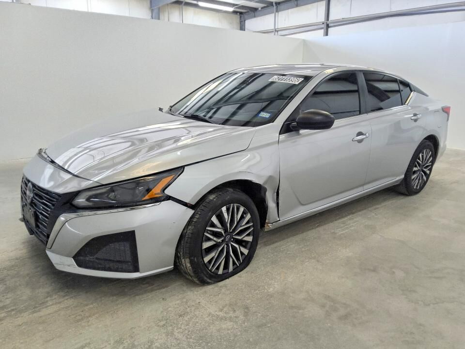 2024 NISSAN Altima