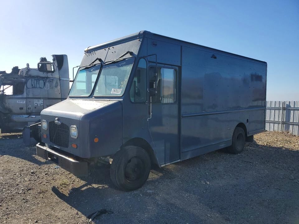 2021 FREIGHTLINER MT 45G Front Gasoline Engine Walk in Van Chassis