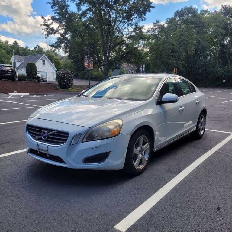 2013 VOLVO S60