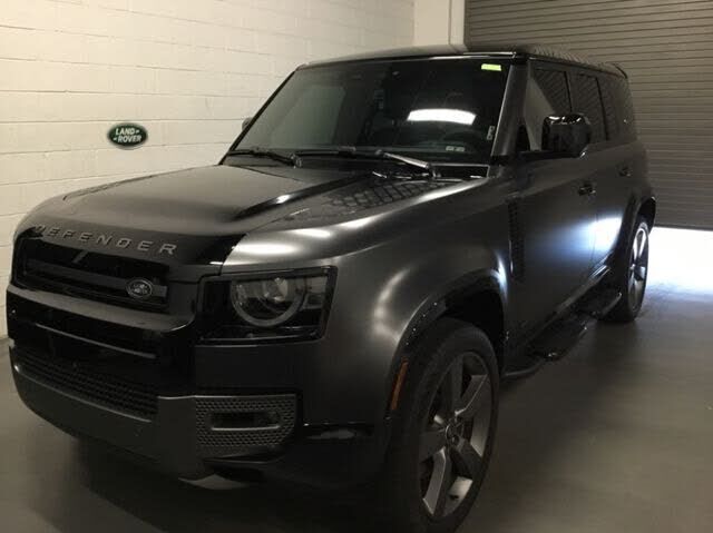 2024 LAND ROVER Defender