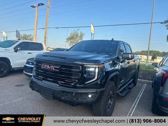 2023 GMC Sierra