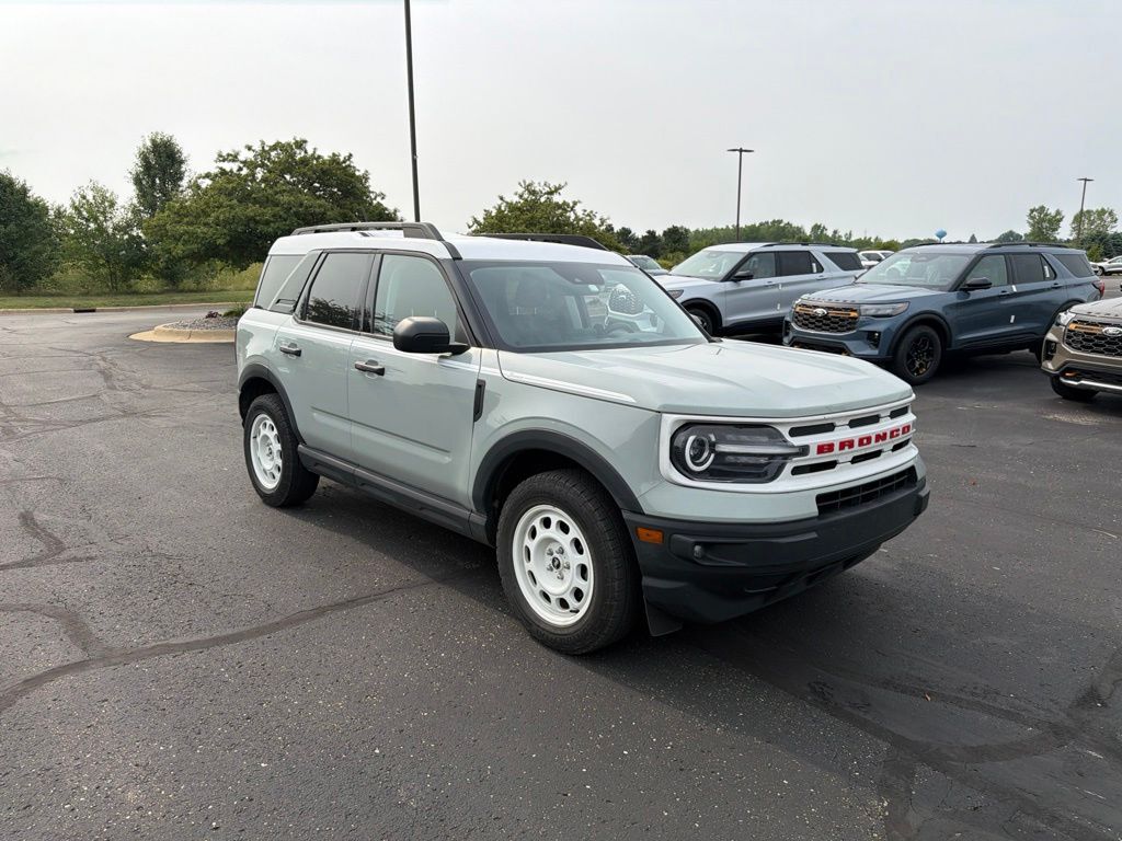 2024 FORD Bronco