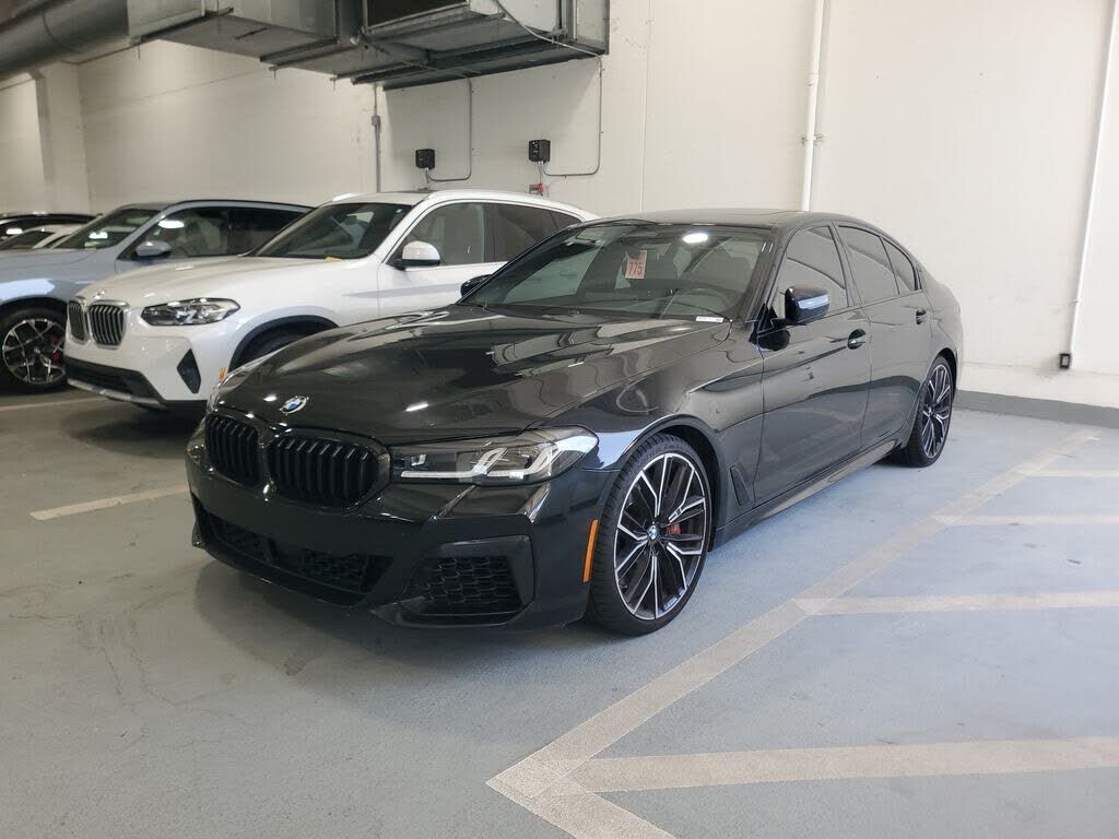 2023 BMW M5
