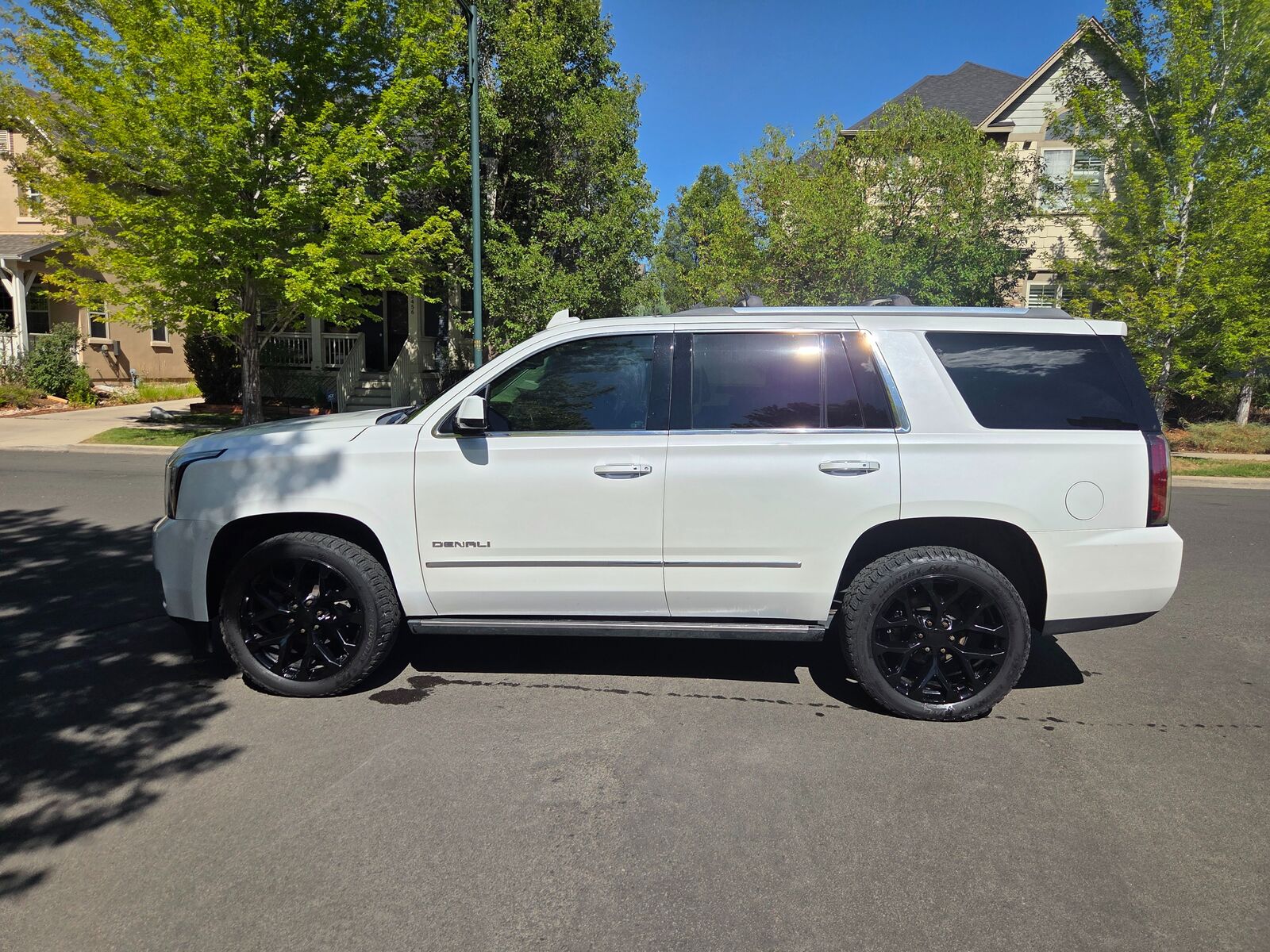 2017 GMC Yukon