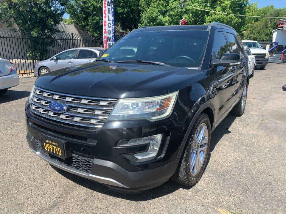 2016 FORD Explorer
