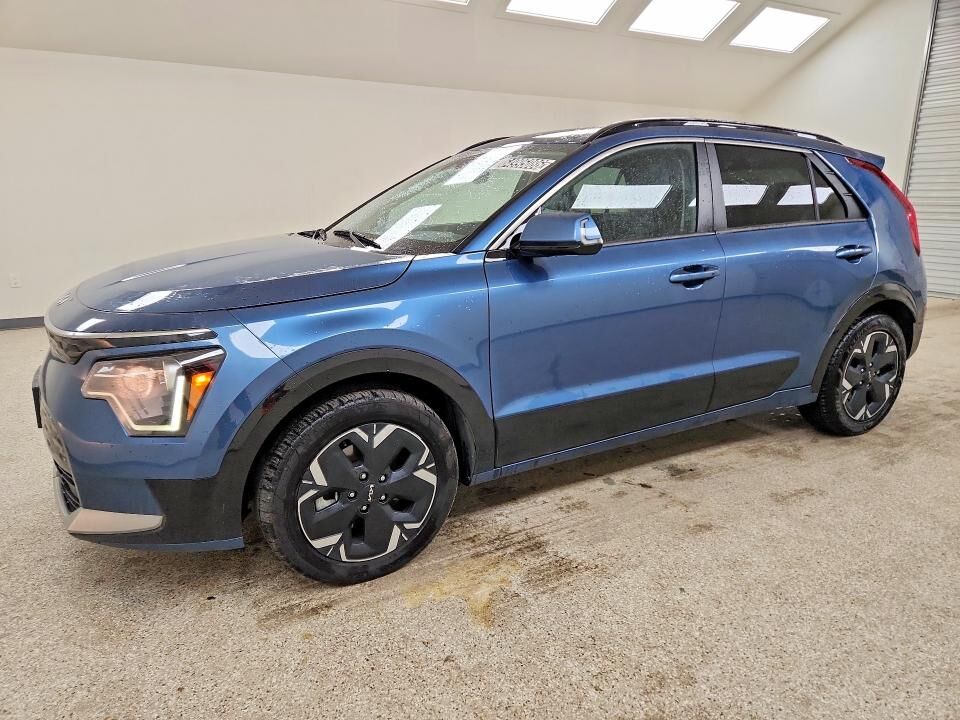 2023 KIA Niro