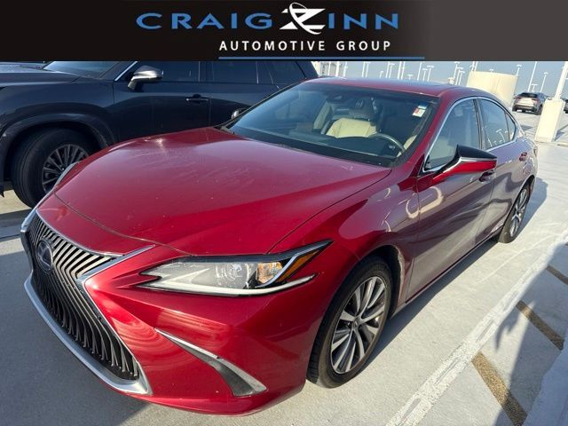 2020 LEXUS ES