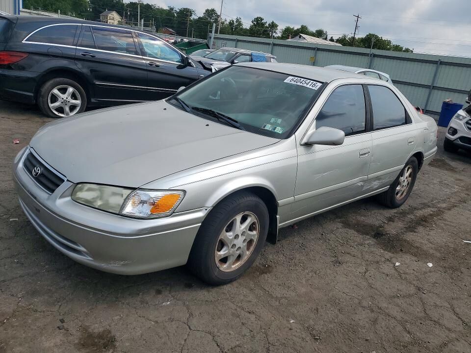 2001 TOYOTA Camry