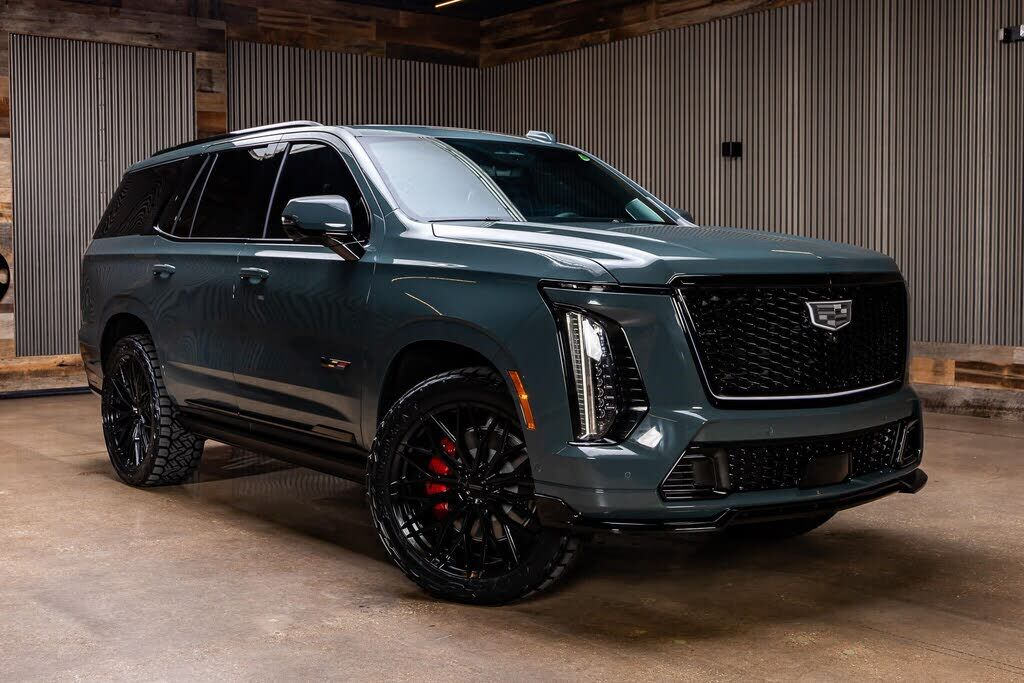 2026 CADILLAC Escalade