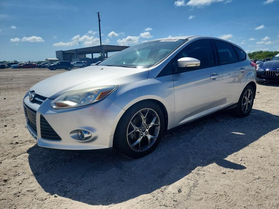 2014 FORD Focus