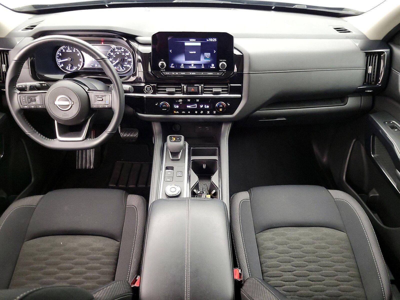 2023 NISSAN Pathfinder