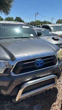 2015 TOYOTA Tacoma