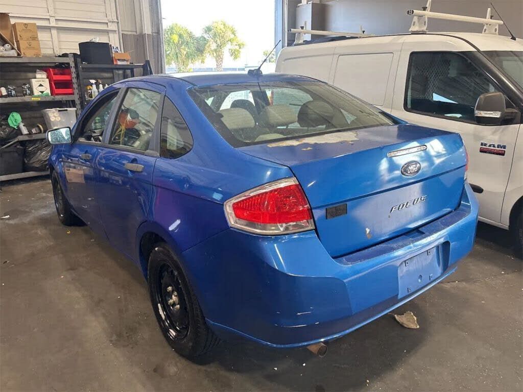 2011 FORD Focus