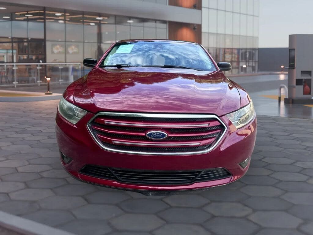 2015 FORD Taurus
