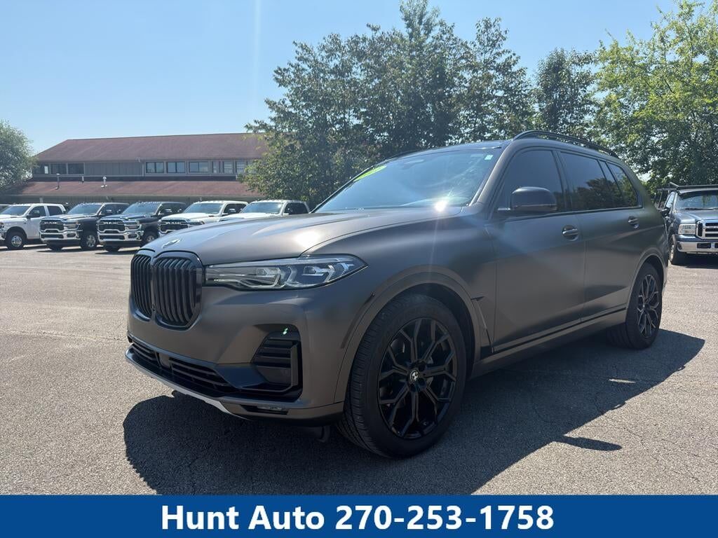2021 BMW X7