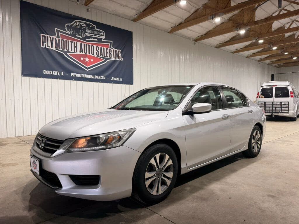 2013 HONDA Accord