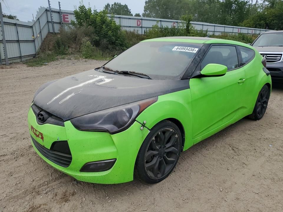 2013 HYUNDAI Veloster