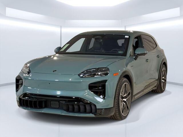 2026 PORSCHE Cayenne
