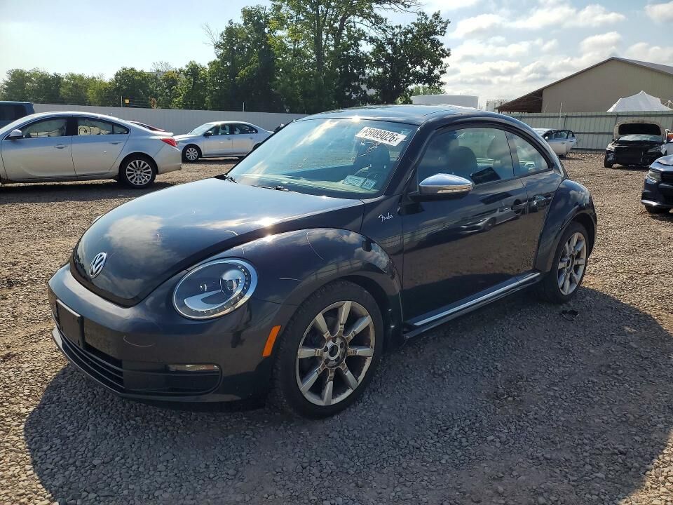 2013 VOLKSWAGEN Beetle