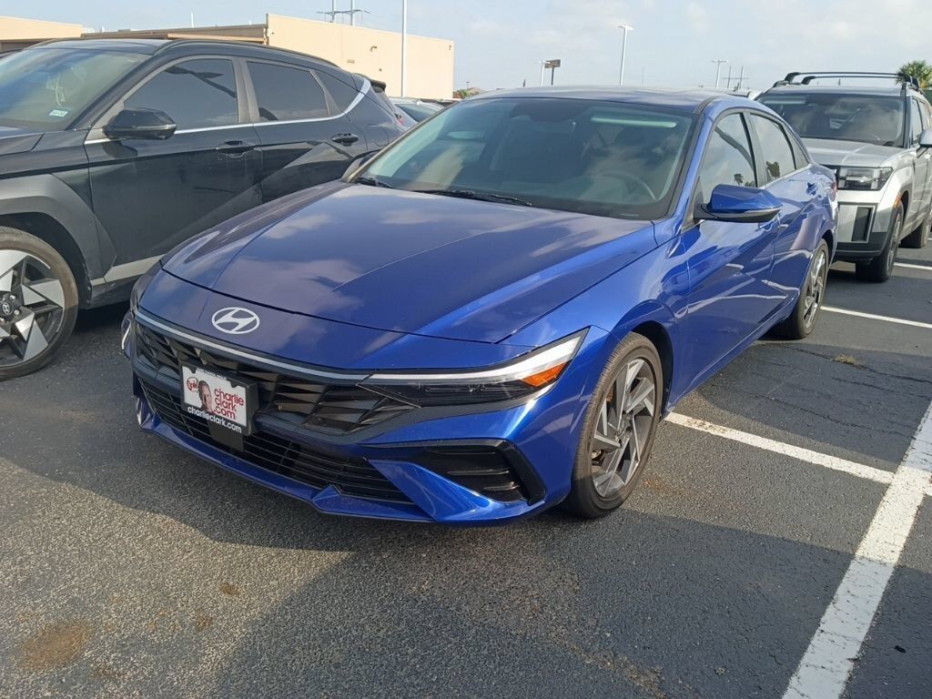 2025 HYUNDAI Elantra