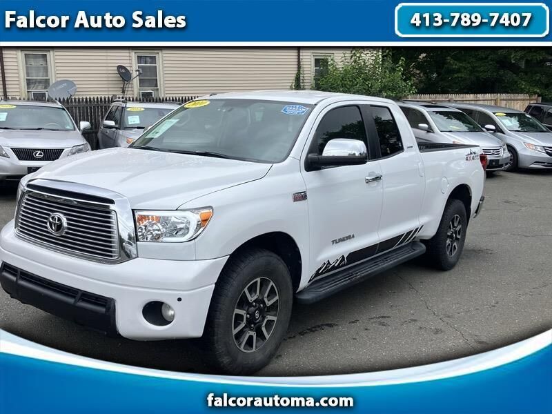 2010 TOYOTA Tundra