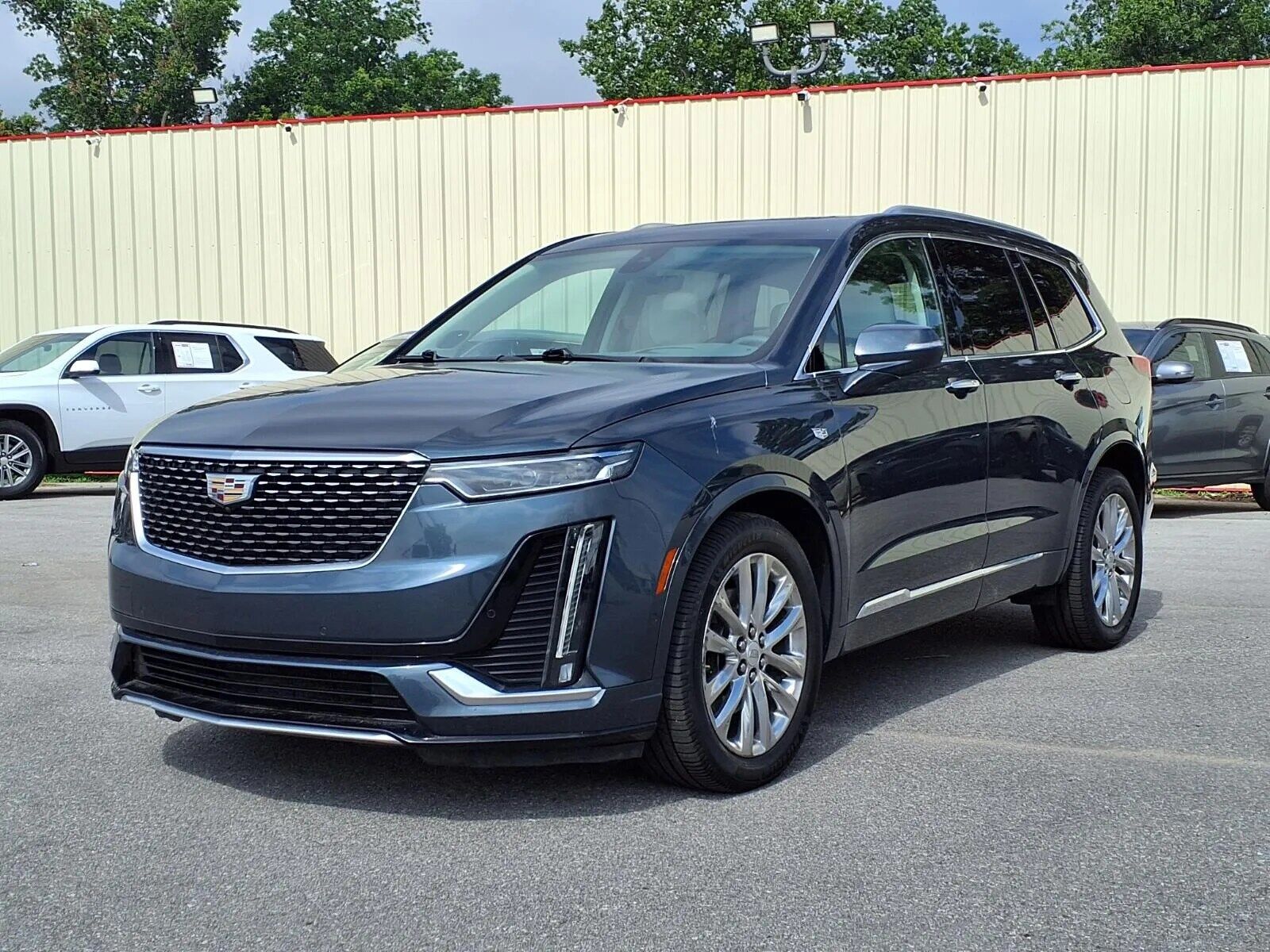 2021 CADILLAC XT6